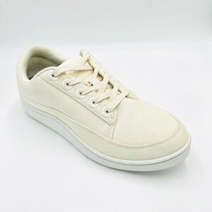 Allbirds shoes Pacer Sneakers Cream White Sustainable Casual Shoes women size 10